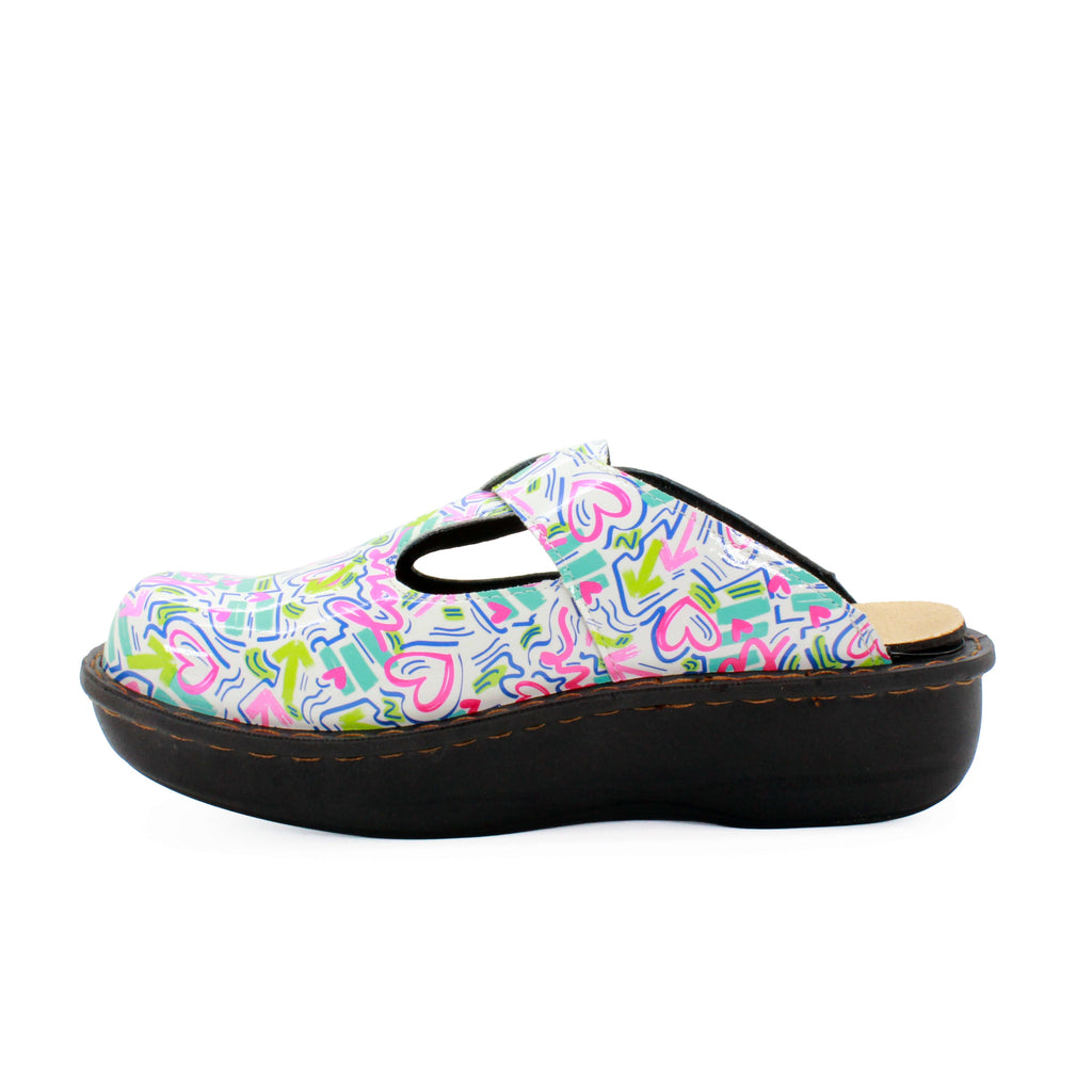 Sanosan Bella Comfort Slip-On Clogs im Herzen Scribble