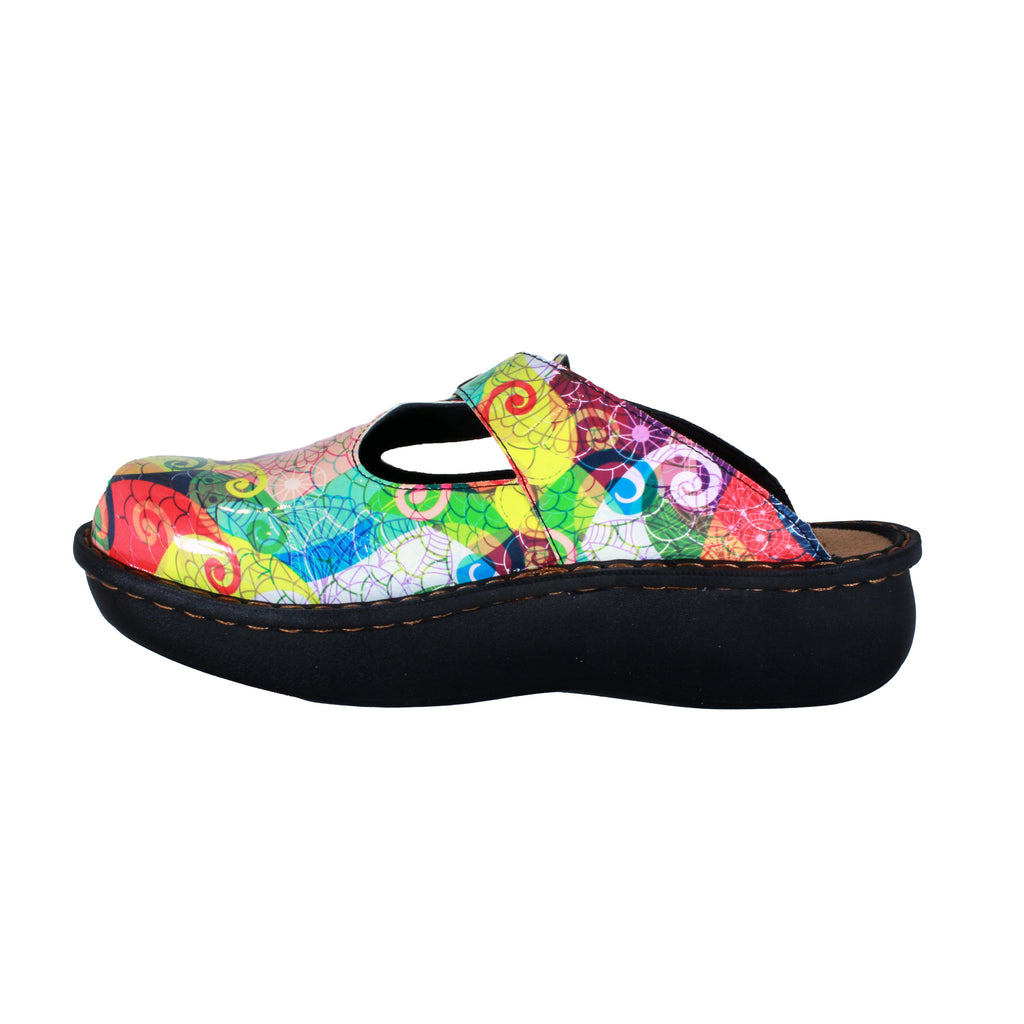 Sanosan Bella Comfort Slip-On Clogs im Multi Loop Druck