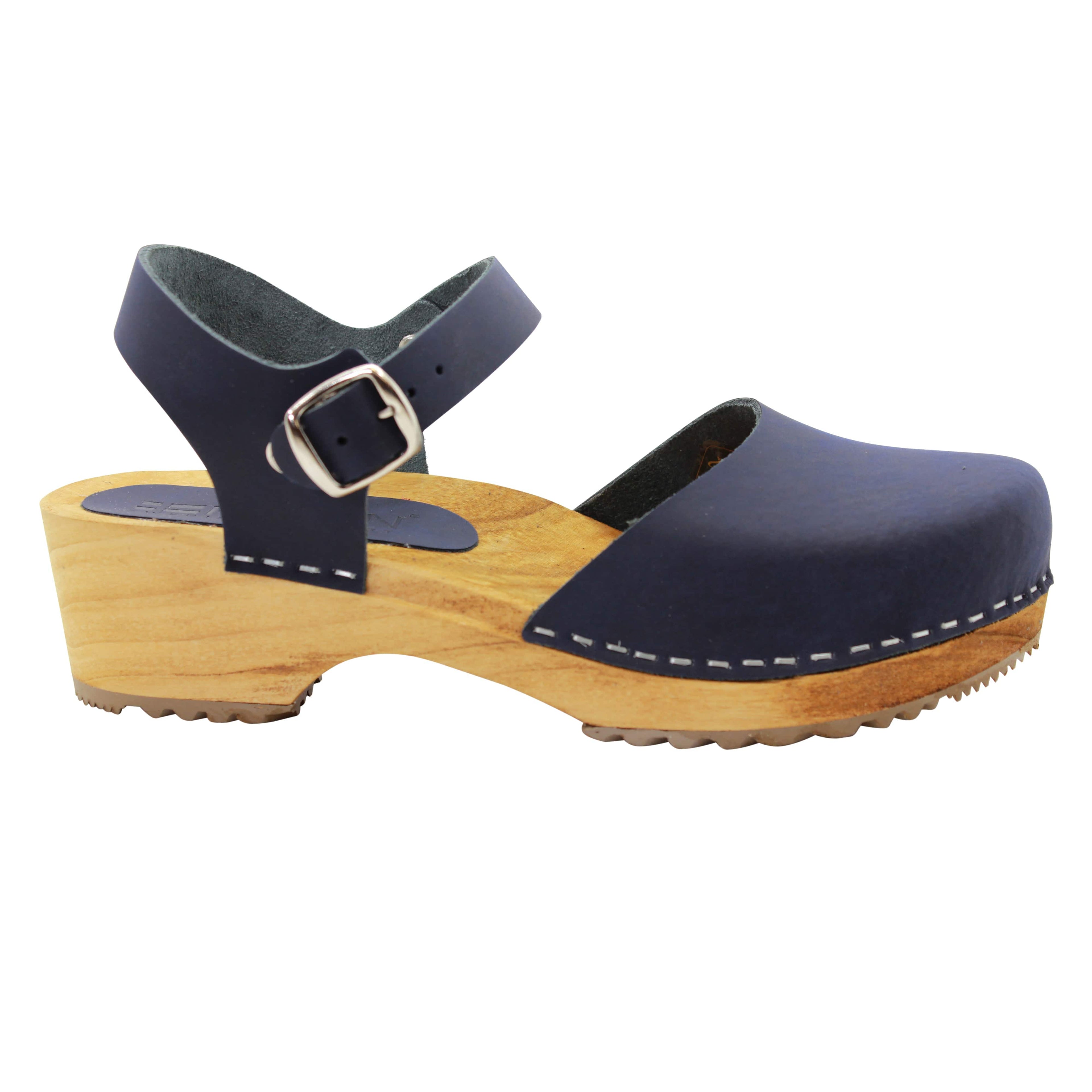BJORK ALMA Schwedische Holzklauen Marine Ledersandalen
