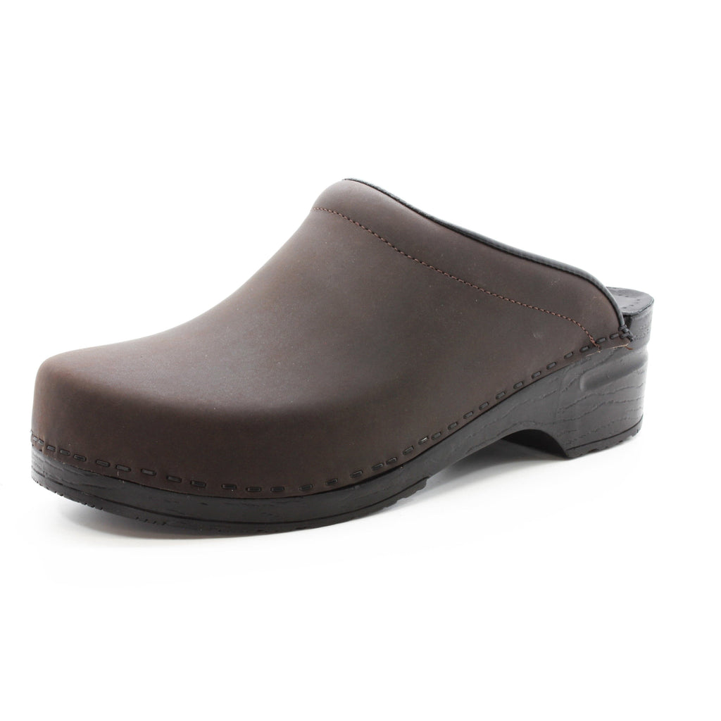 BJORK Männer Sam Open Back geölte Leder Clogs - CLOSEOUT