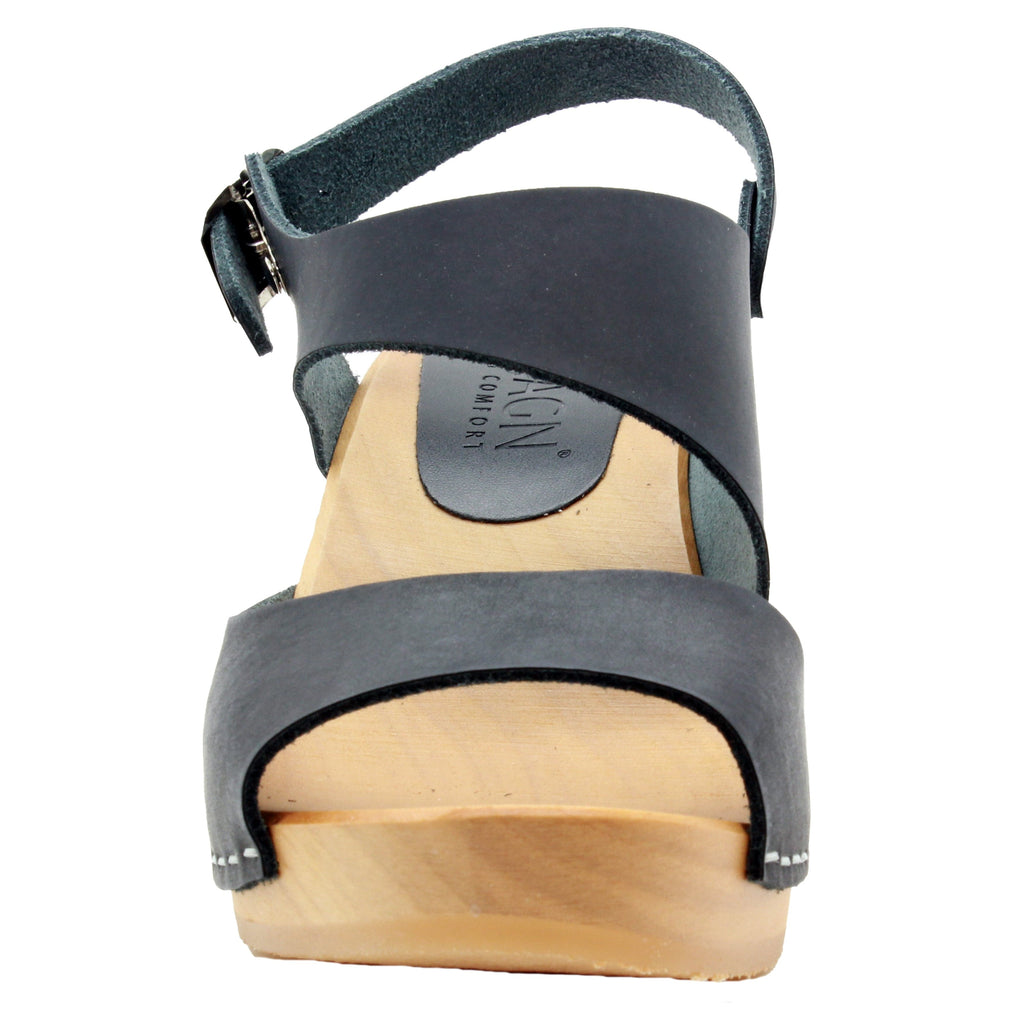 BJORK MARIE Schwedische Holzklauensandalen in schwarzem Leder - CLOSEOUT