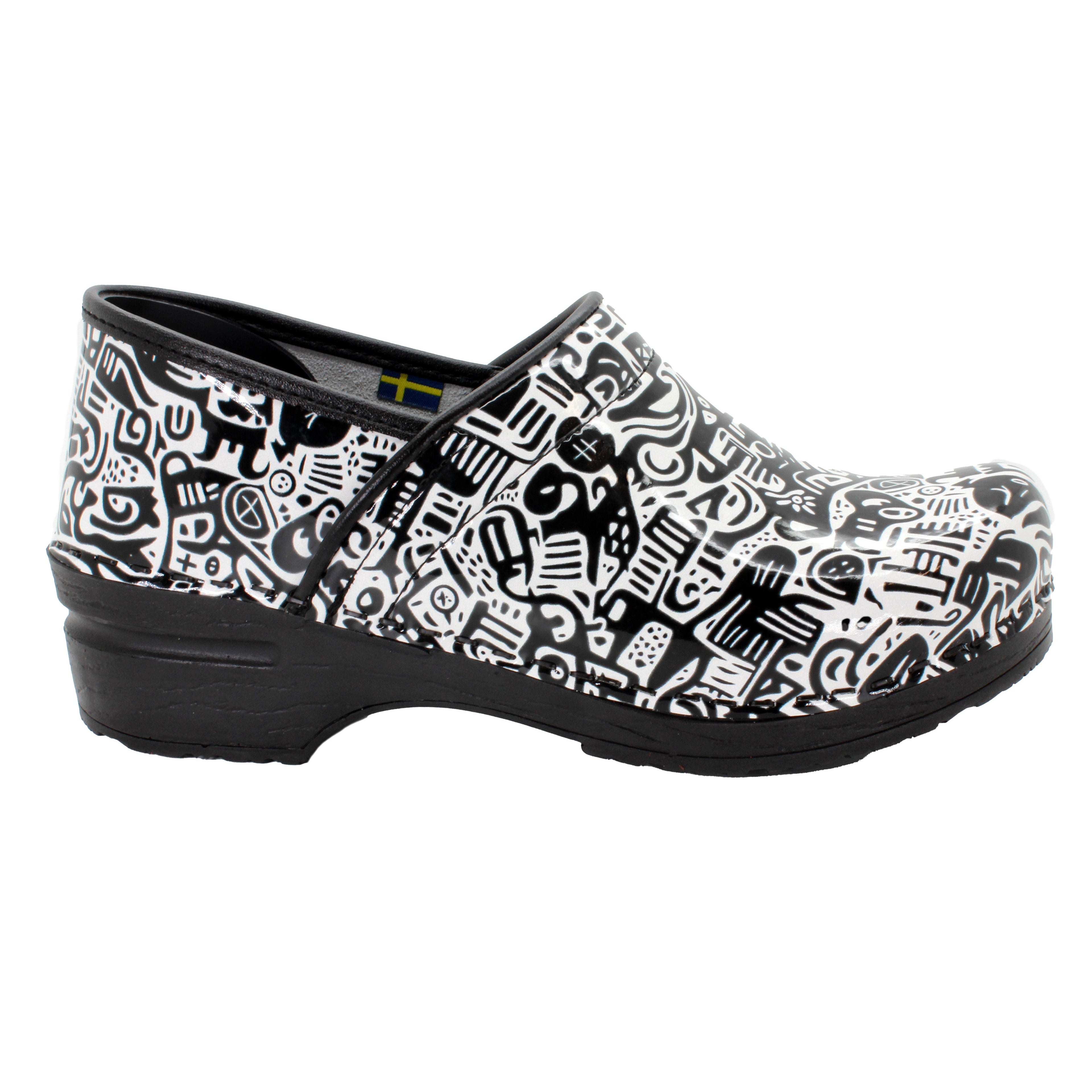 BJORK PROFESSIONAL Juni Printed Leather Clogs - CLOSEOUT