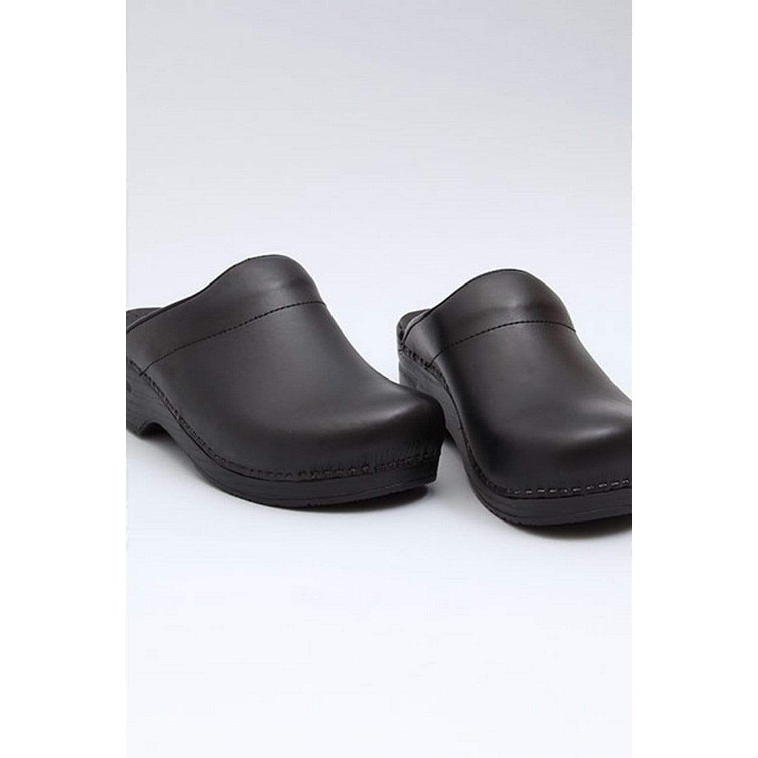 DANSKO Männer Karl Open Back Black Box Leder Clogs