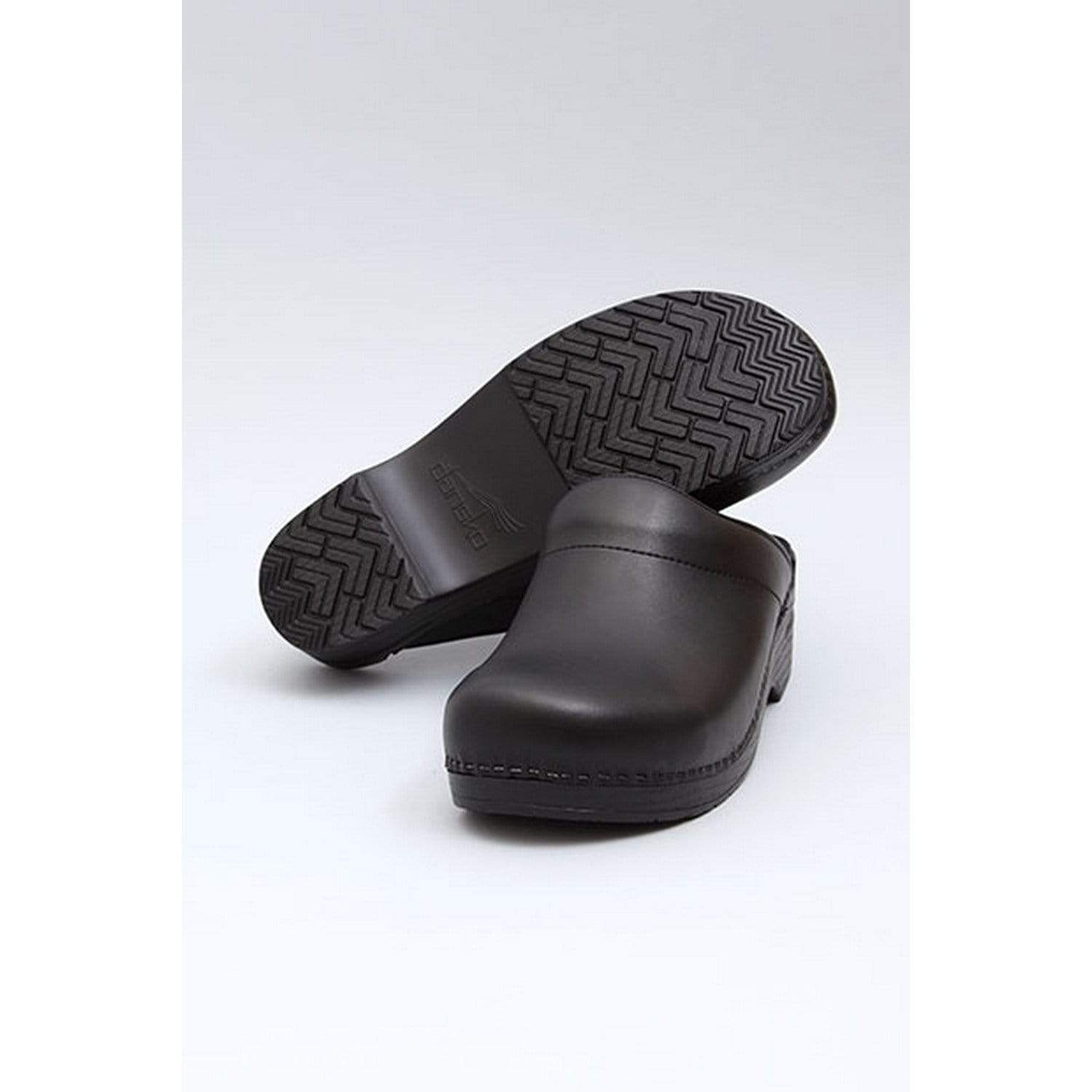 DANSKO Männer Karl Open Back Black Box Leder Clogs