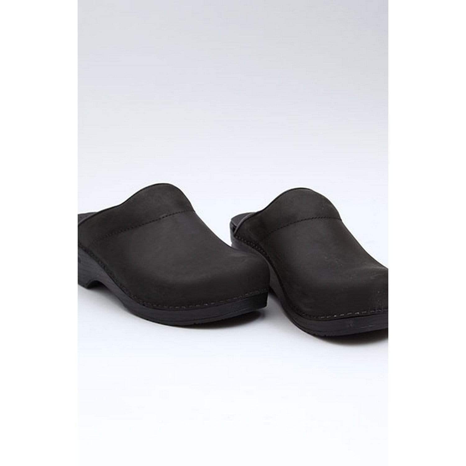 DANSKO Männer Karl Open Back Ölleder Clogs