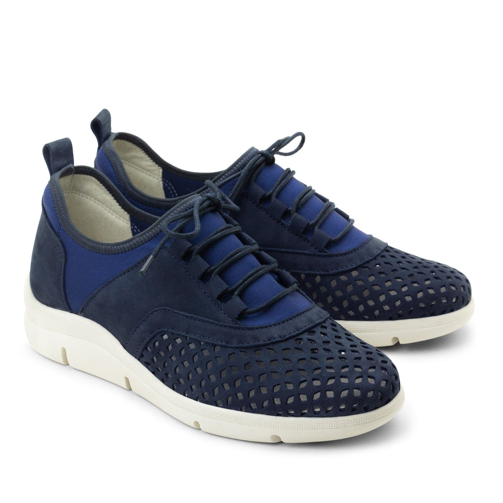Dromedaris Valene Perforated Leather Comfort Schuh