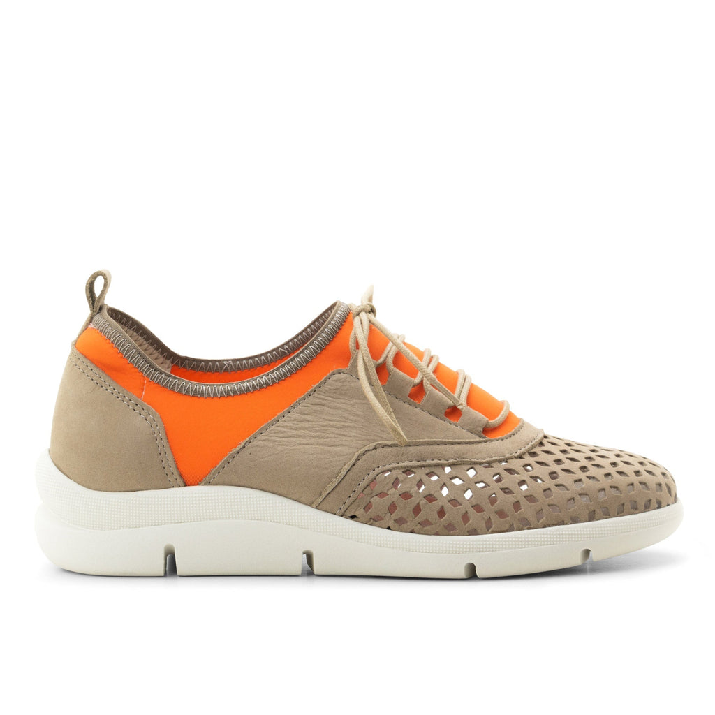 Dromedaris Valene Perforated Leather Comfort Schuh